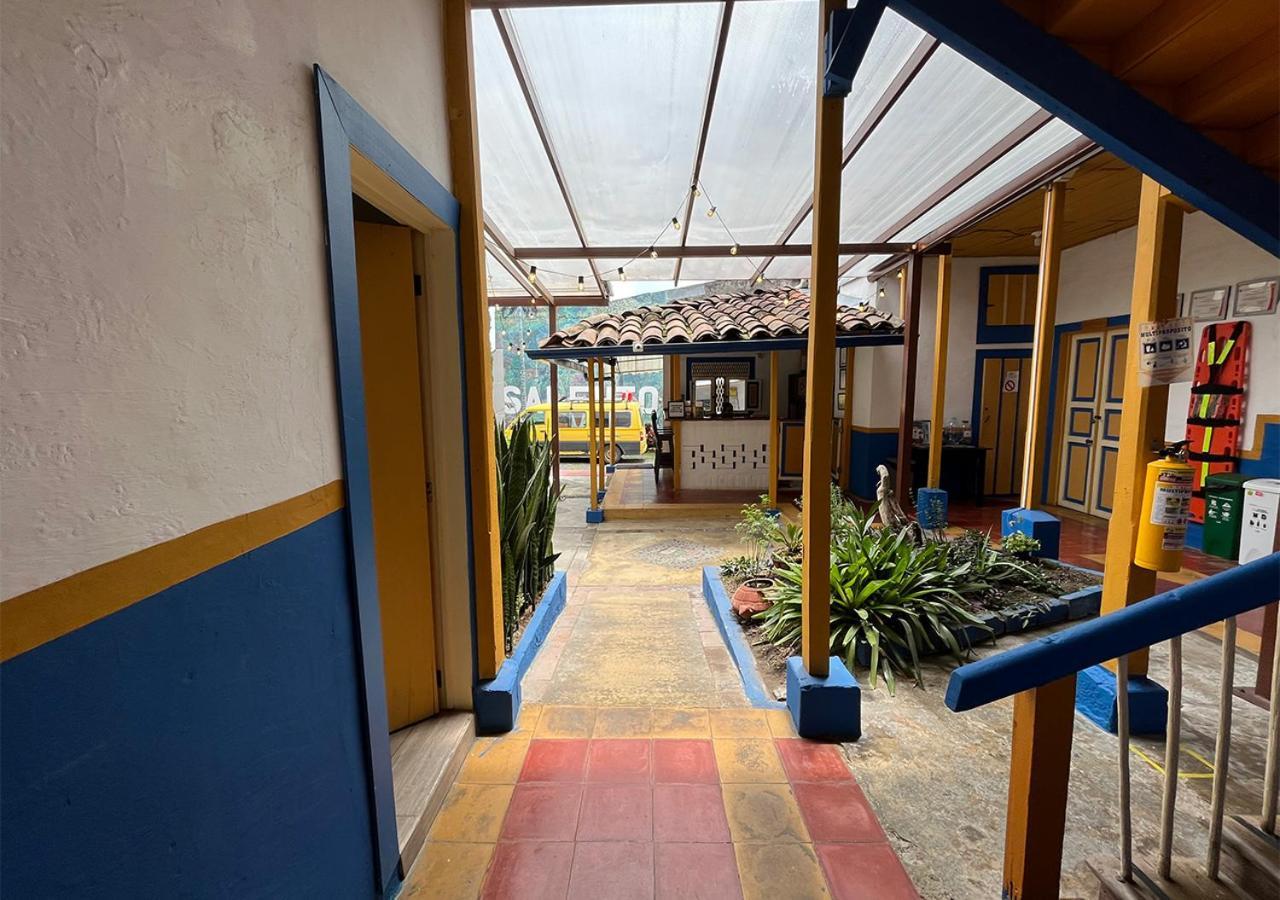 Hostal Ciudad De Segorbe Salento Exterior photo