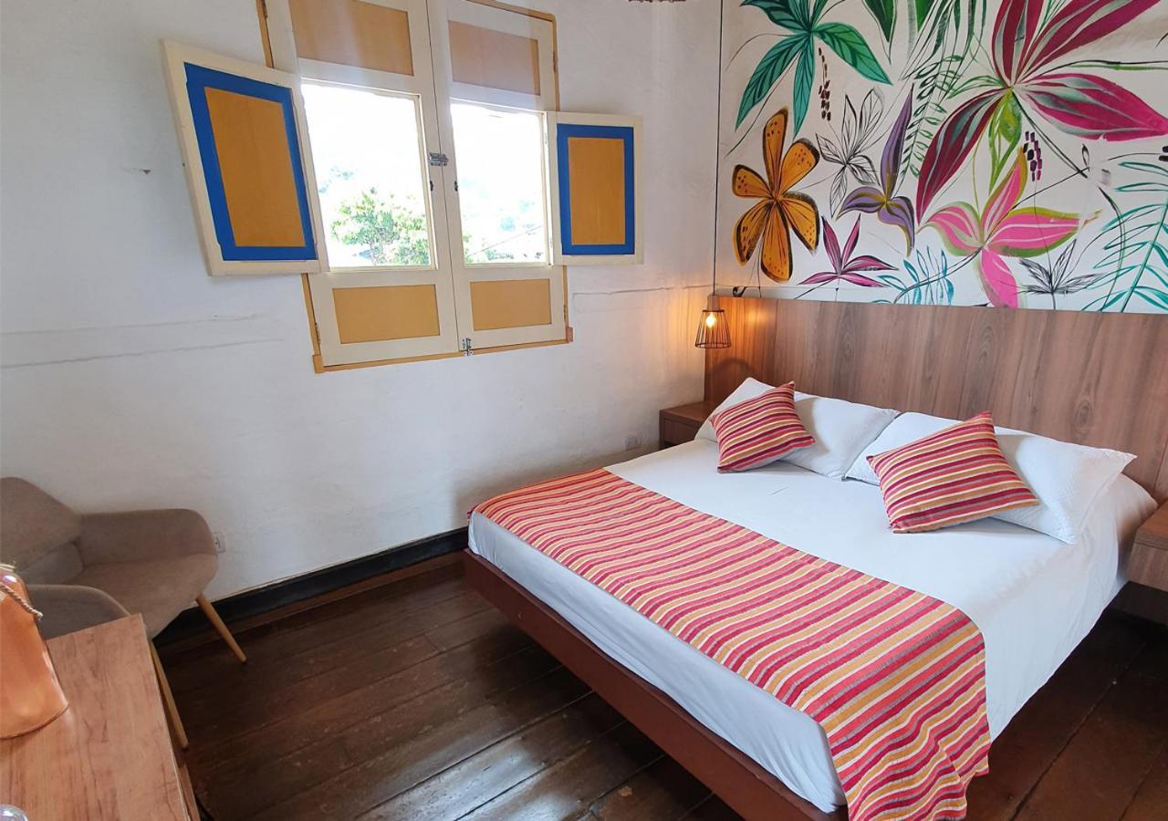 Hostal Ciudad De Segorbe Salento Exterior photo