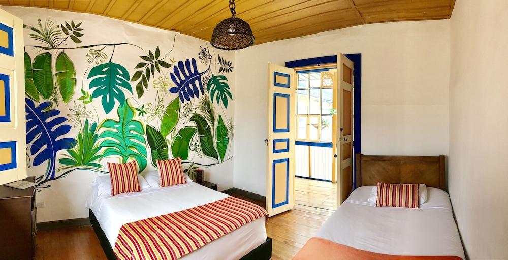 Hostal Ciudad De Segorbe Salento Exterior photo